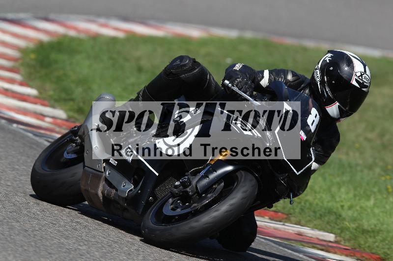 Archiv-2022/57 29.08.2022 Plüss Moto Sport ADR/Freies Fahren/8